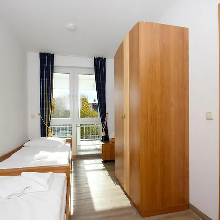 F-1089 Haus Mecklenburg 07 Balkon Apartment *